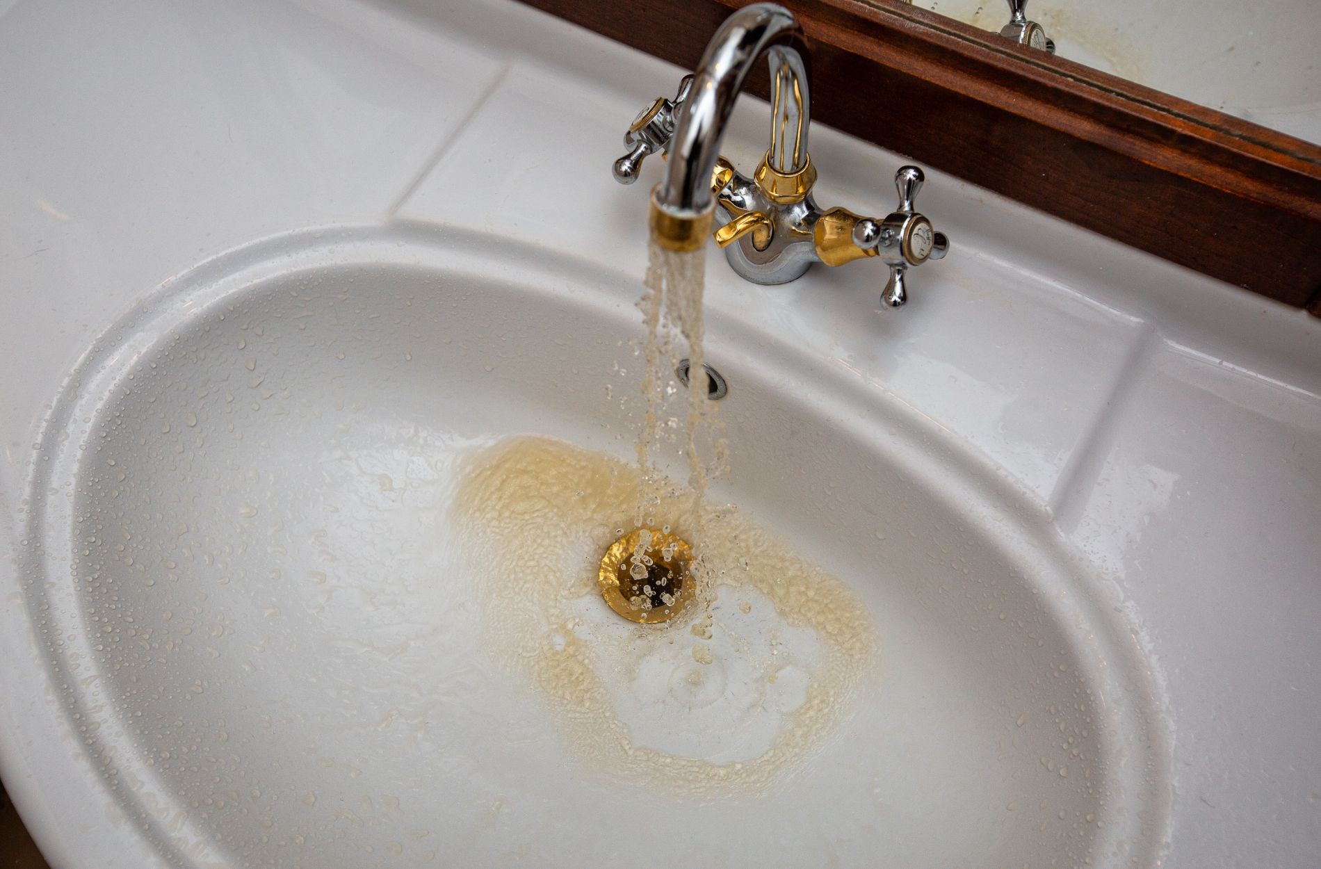 rusty water
